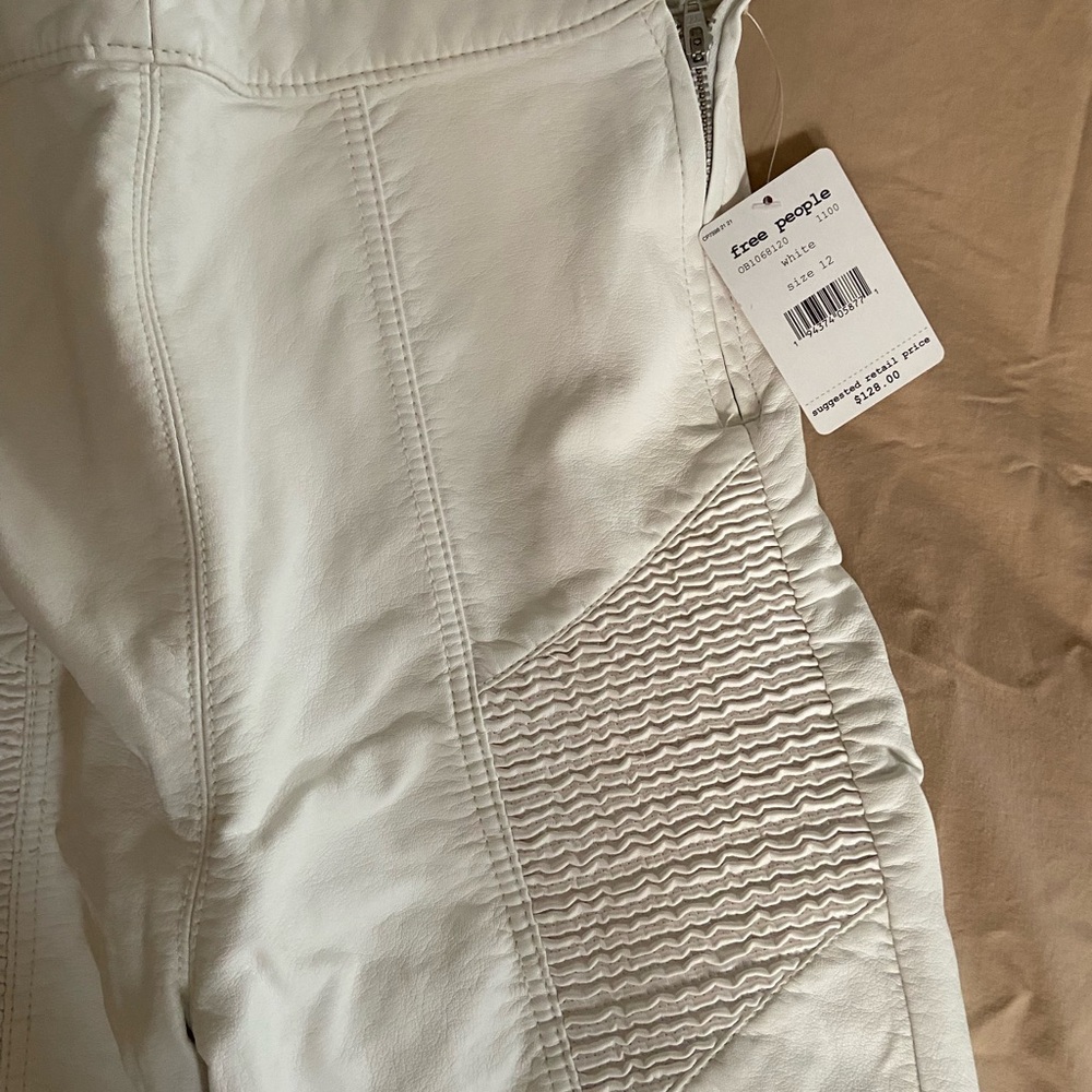 NWT Free People Faux Leather Pants - Picture 6 of 7